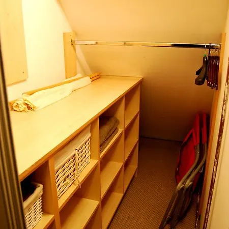 Helapart - Mesa Daire Hel